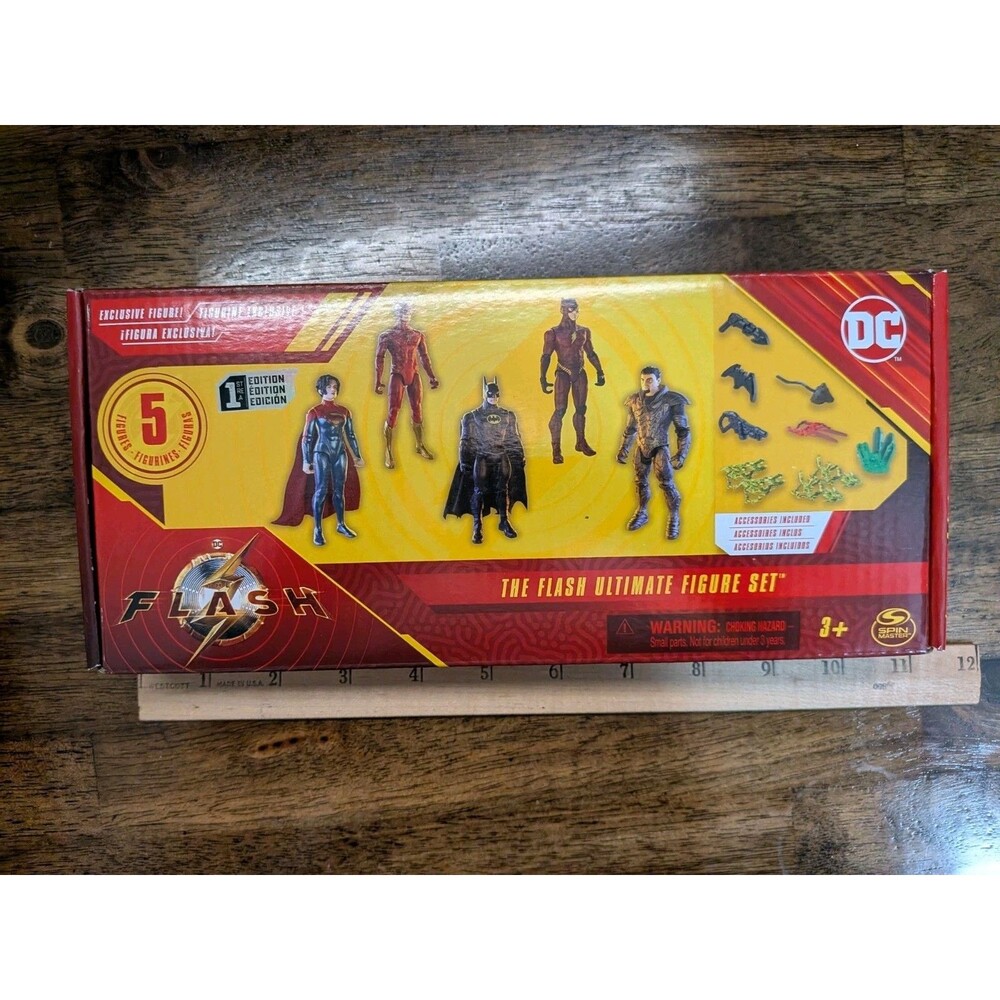 DC The Flash Ultimate Figure Set Batman, Flash, Supergirl 4"